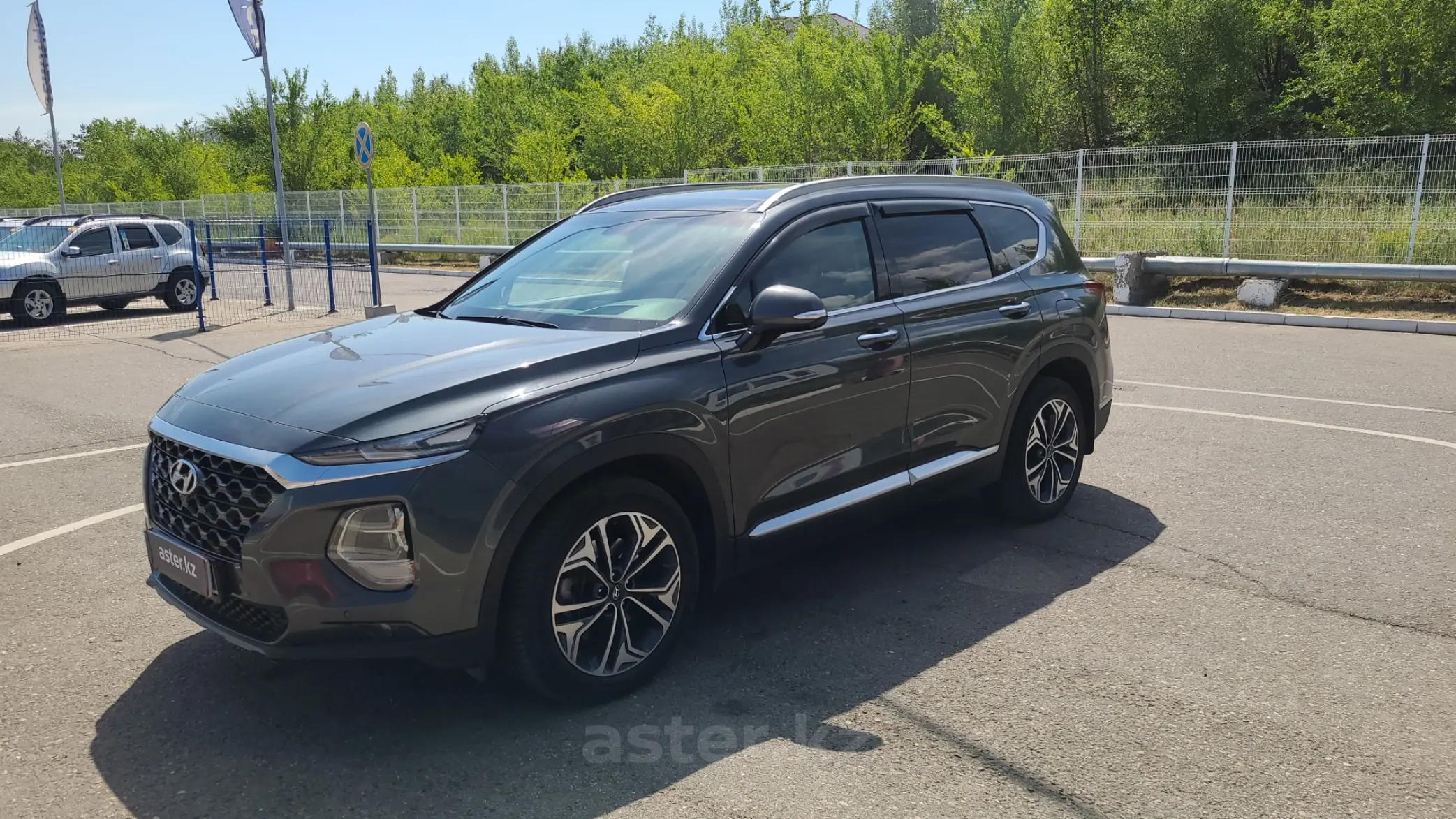 Купить Hyundai Santa Fe 2019 года в Усть-Каменогорске, цена 17000000 тенге.  Продажа Hyundai Santa Fe в Усть-Каменогорске - Aster.kz. №c860997