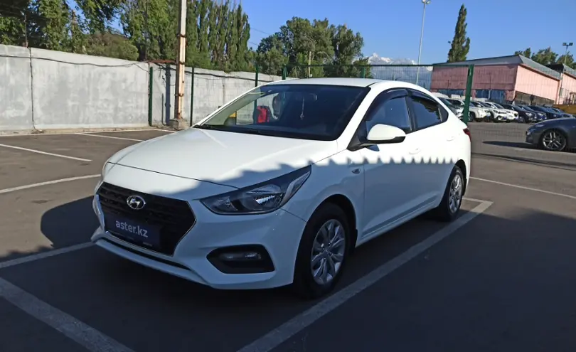 Hyundai Accent 2018 года за 7 900 000 тг. в Алматы
