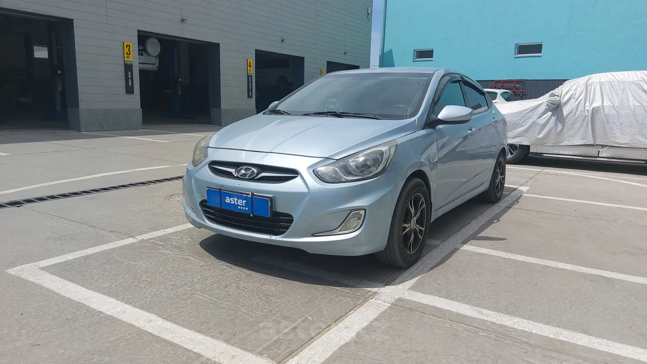 Hyundai Accent 2011