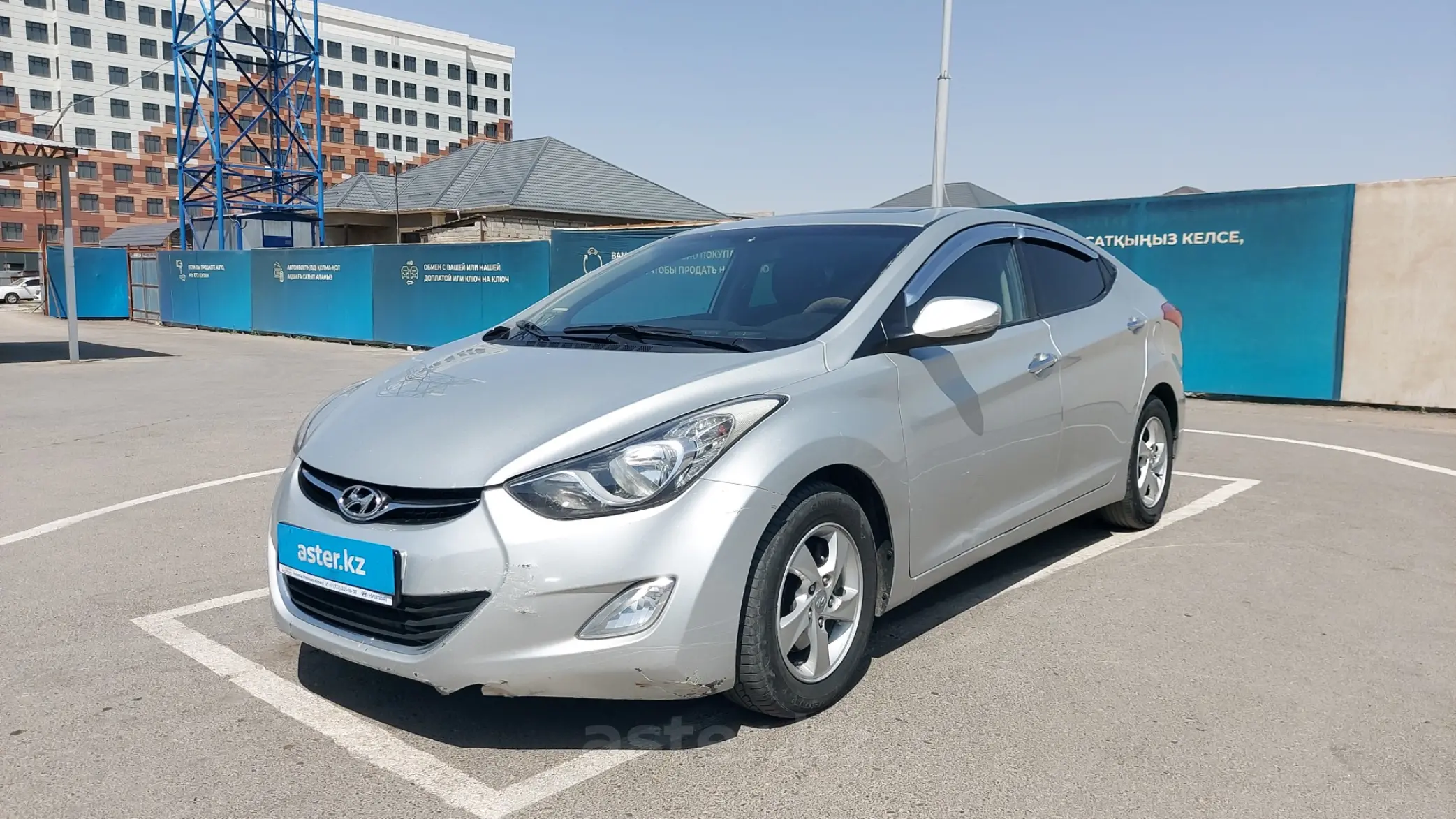 Hyundai avante 2011. Хендай Аванте 2011. Hyundai Avante White 2011. Hyundai Avante 2011 MD White. Хёндай Аванте 2011 фото.