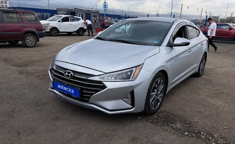 Hyundai Elantra 2018 года за 9 300 000 тг. в Алматы