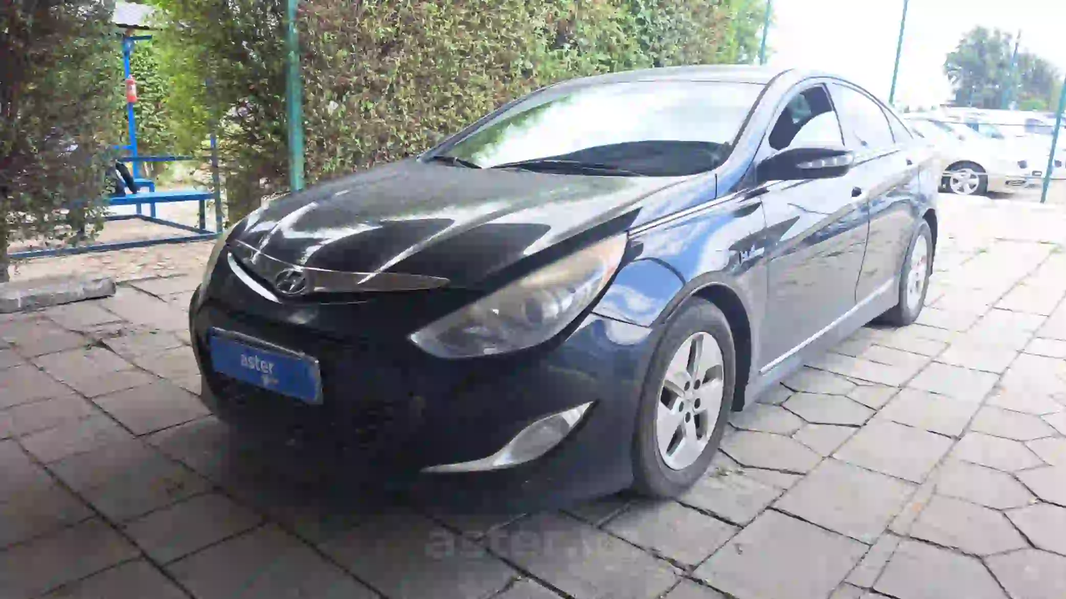 Hyundai Sonata 2012