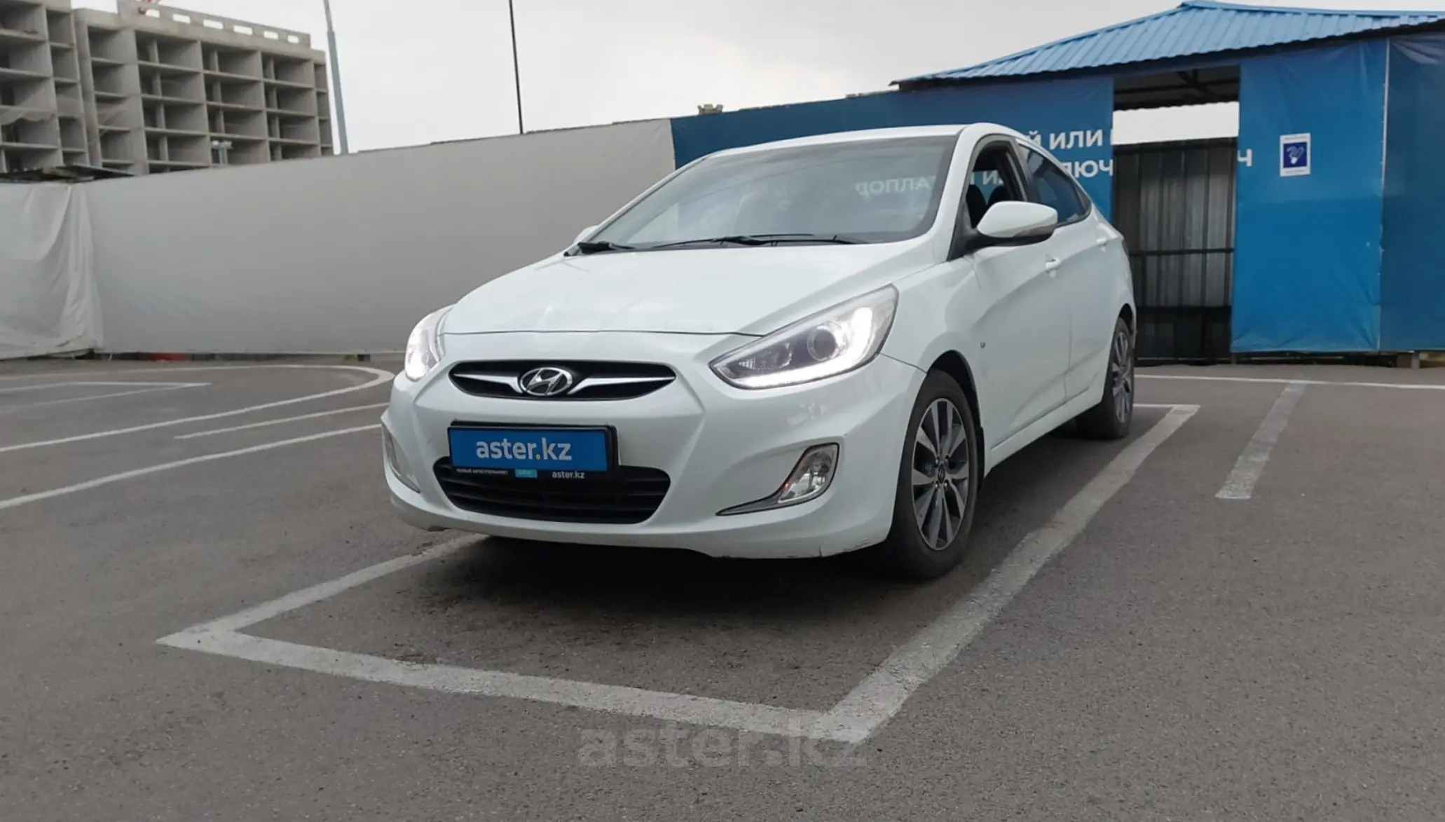 Hyundai Accent 2013