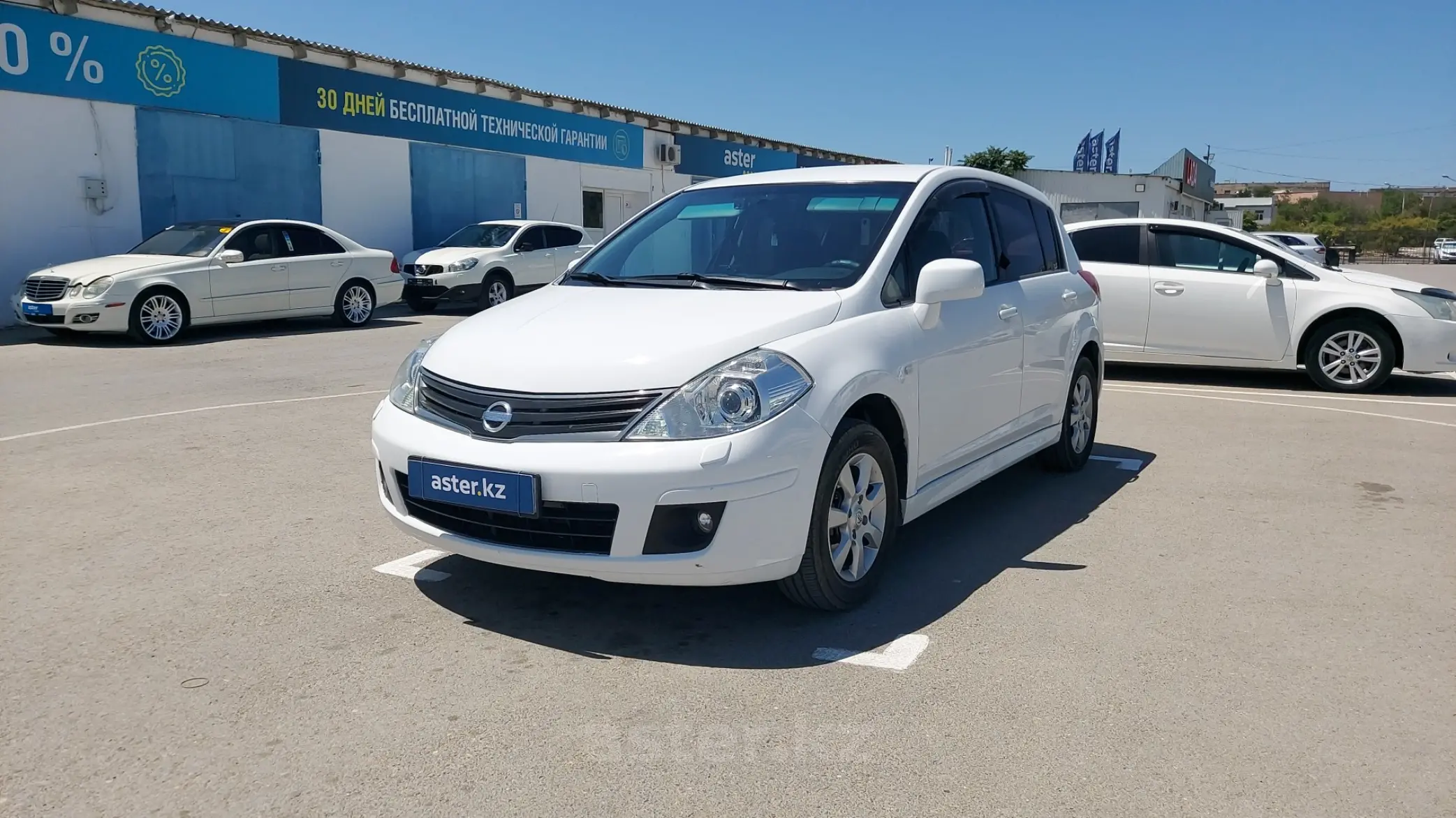 Nissan Tiida 2010