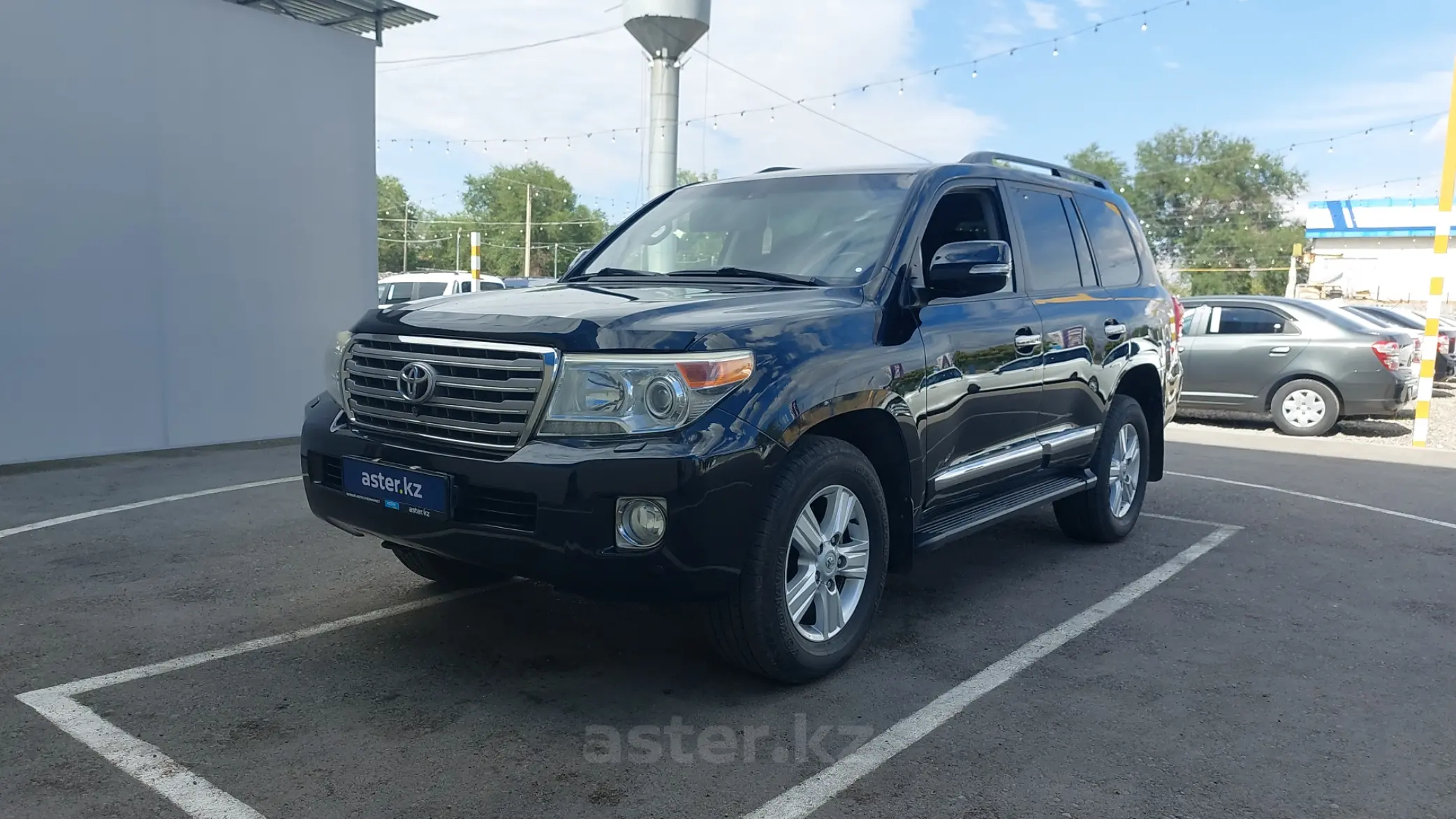 Toyota Land Cruiser 2012