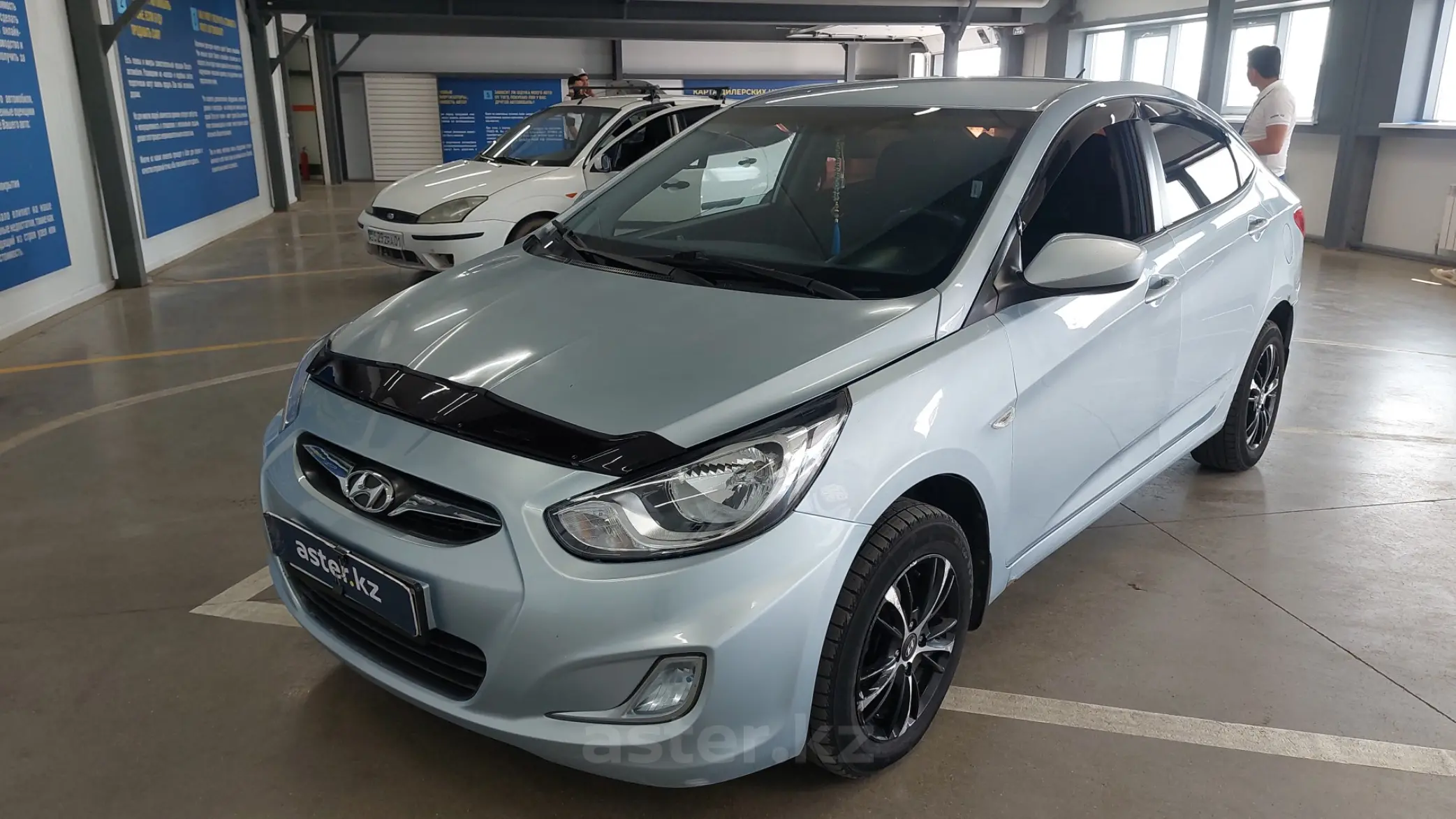 Hyundai Accent 2011