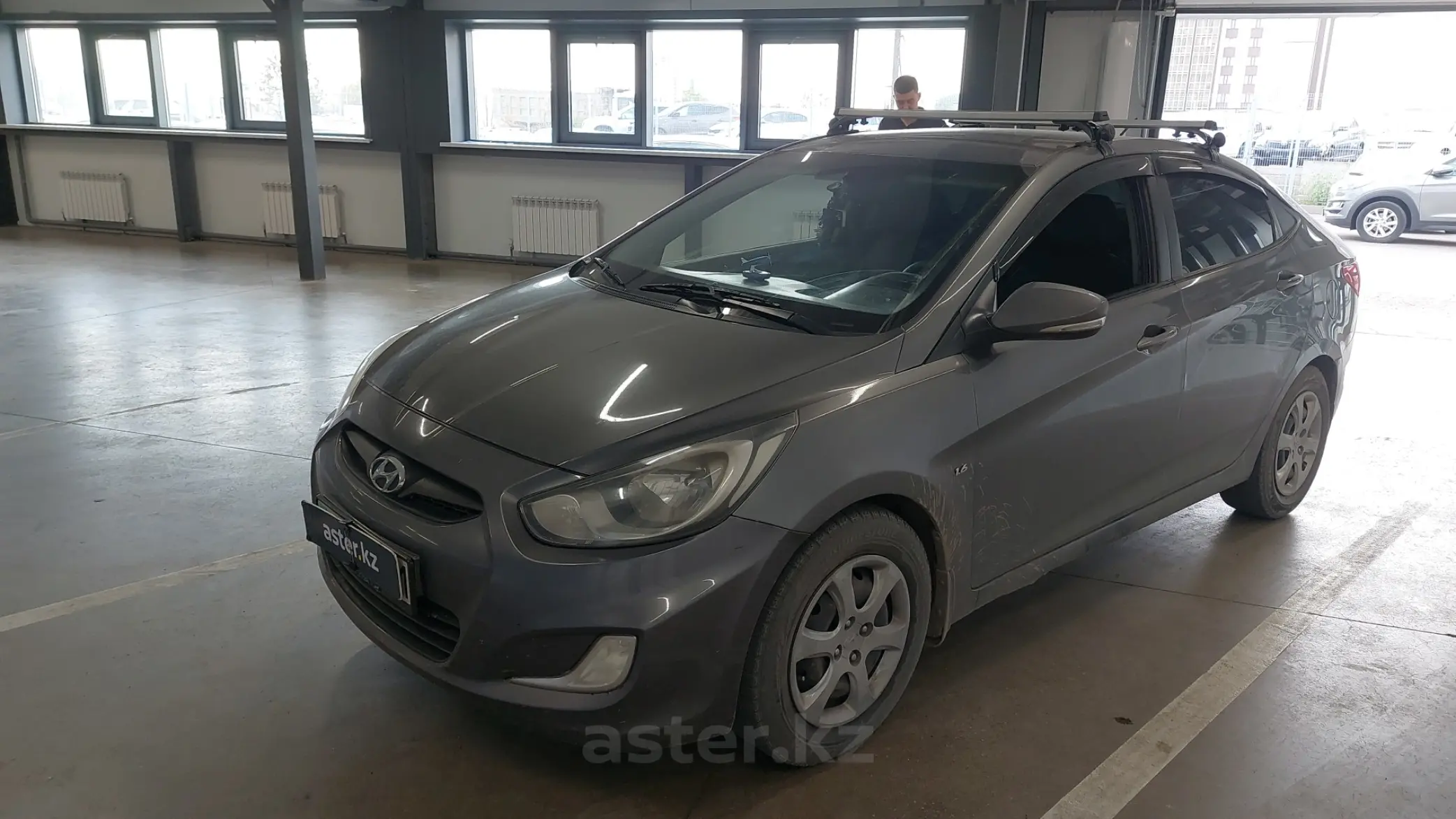 Hyundai Accent 2013