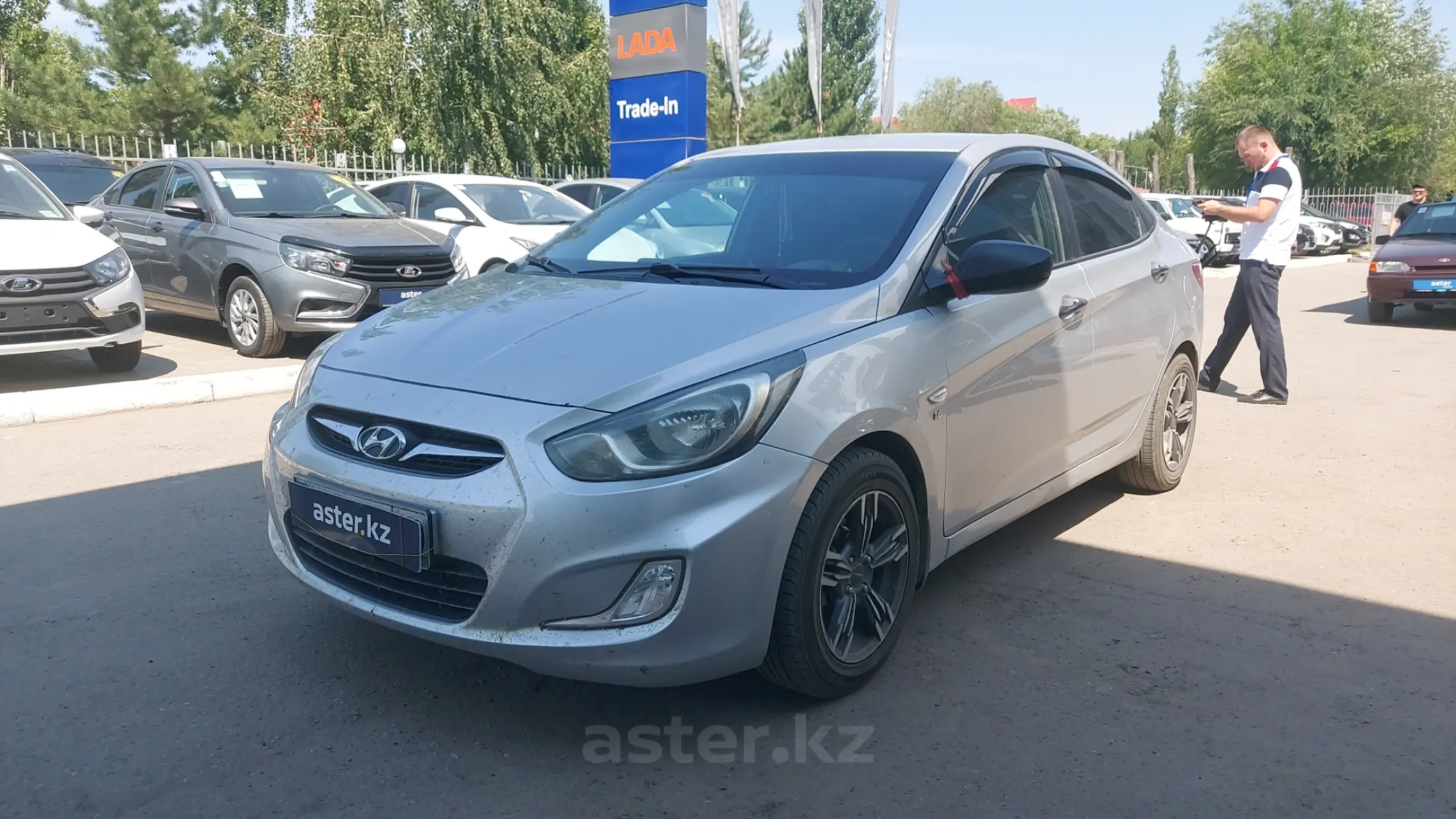 Hyundai Accent 2014