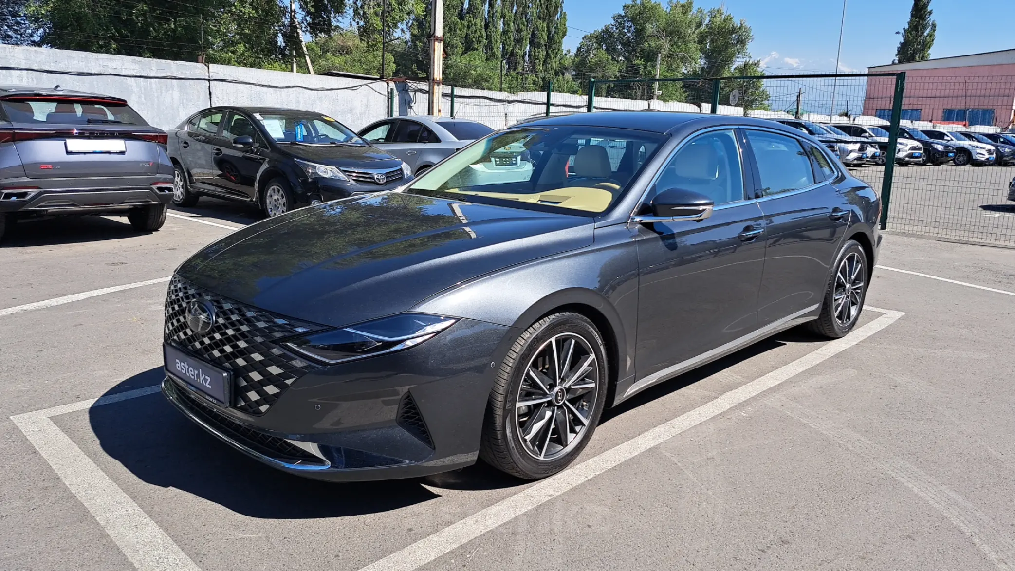 Hyundai Grandeur 2021