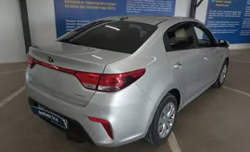 Kia Rio 2018 года за 7 900 000 тг. в Астана фото 3