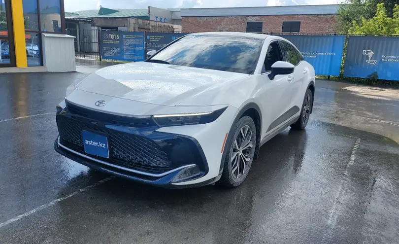 Toyota Crown 2023 года за 38 000 000 тг. в Актобе