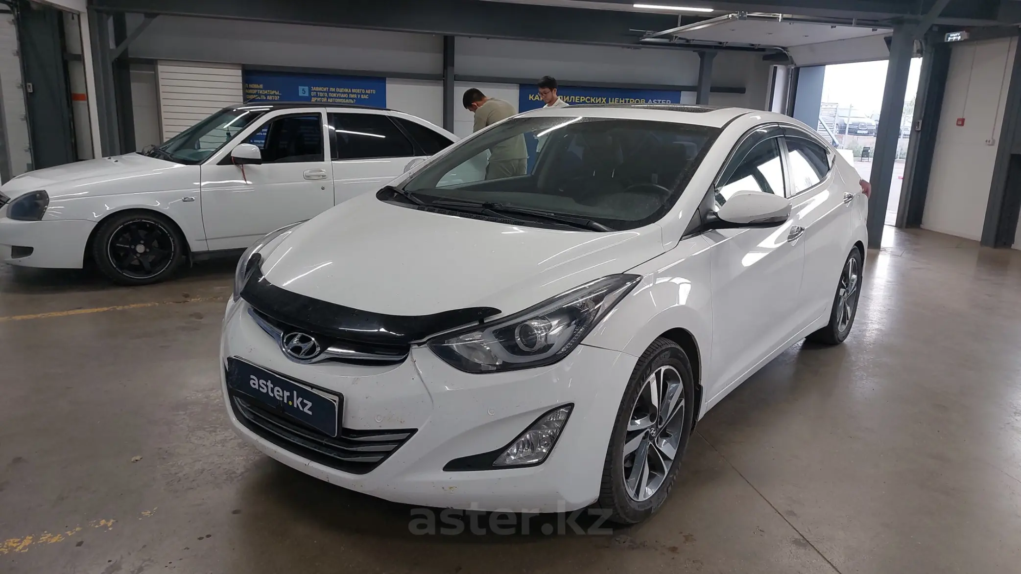 Hyundai Elantra 2015