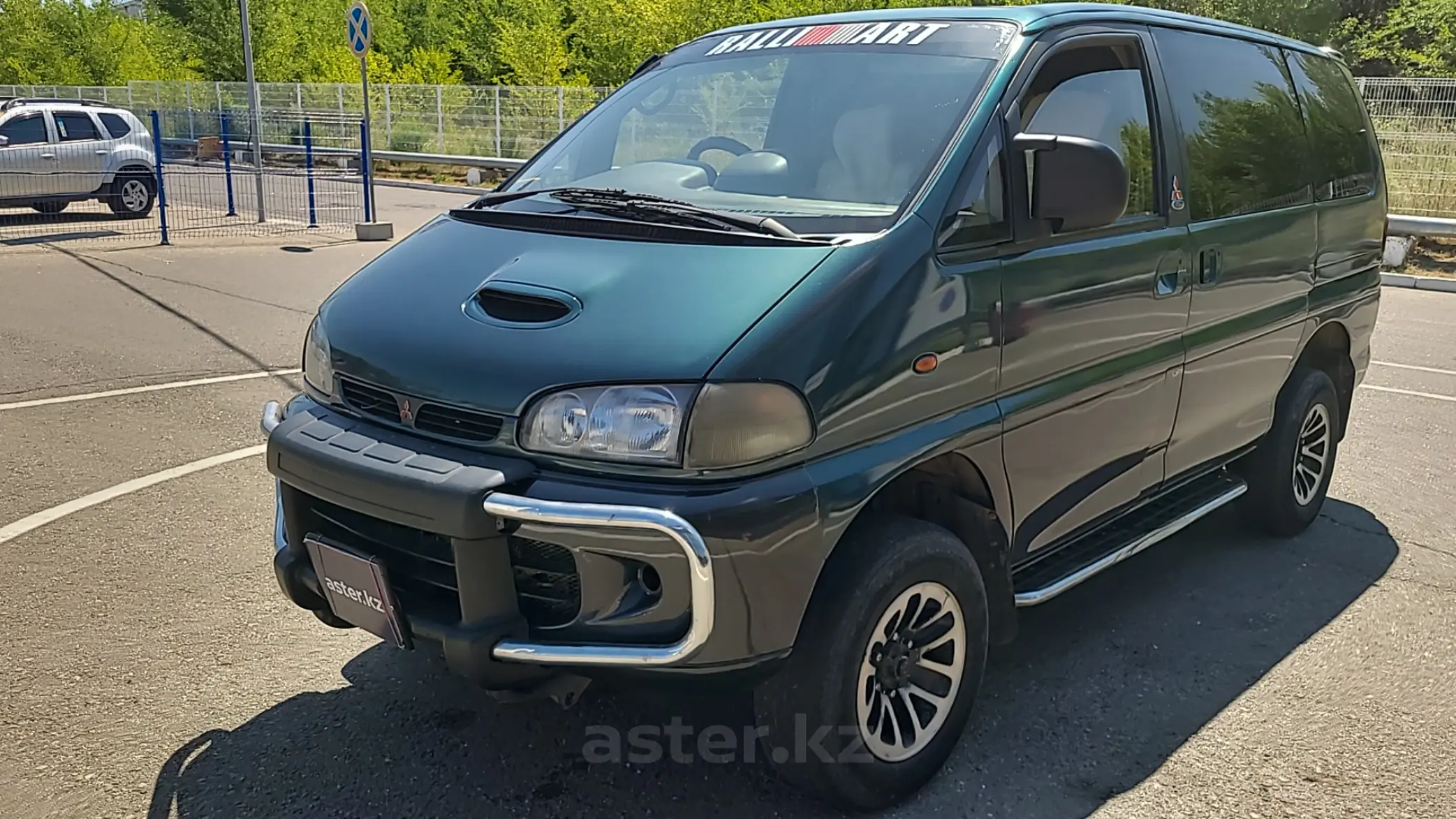 Mitsubishi Delica 1996