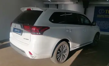 Mitsubishi Outlander 2022 года за 12 900 000 тг. в Астана фото 3