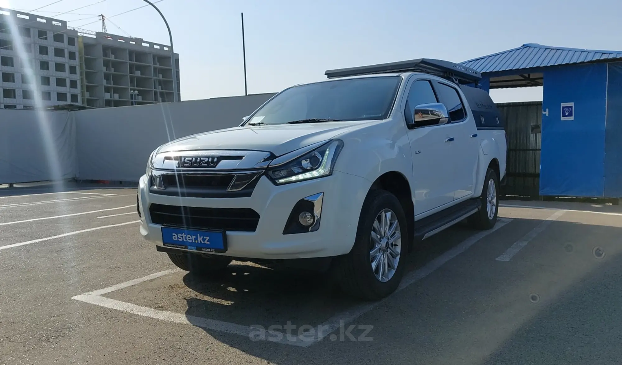 Исузу d Max 2019