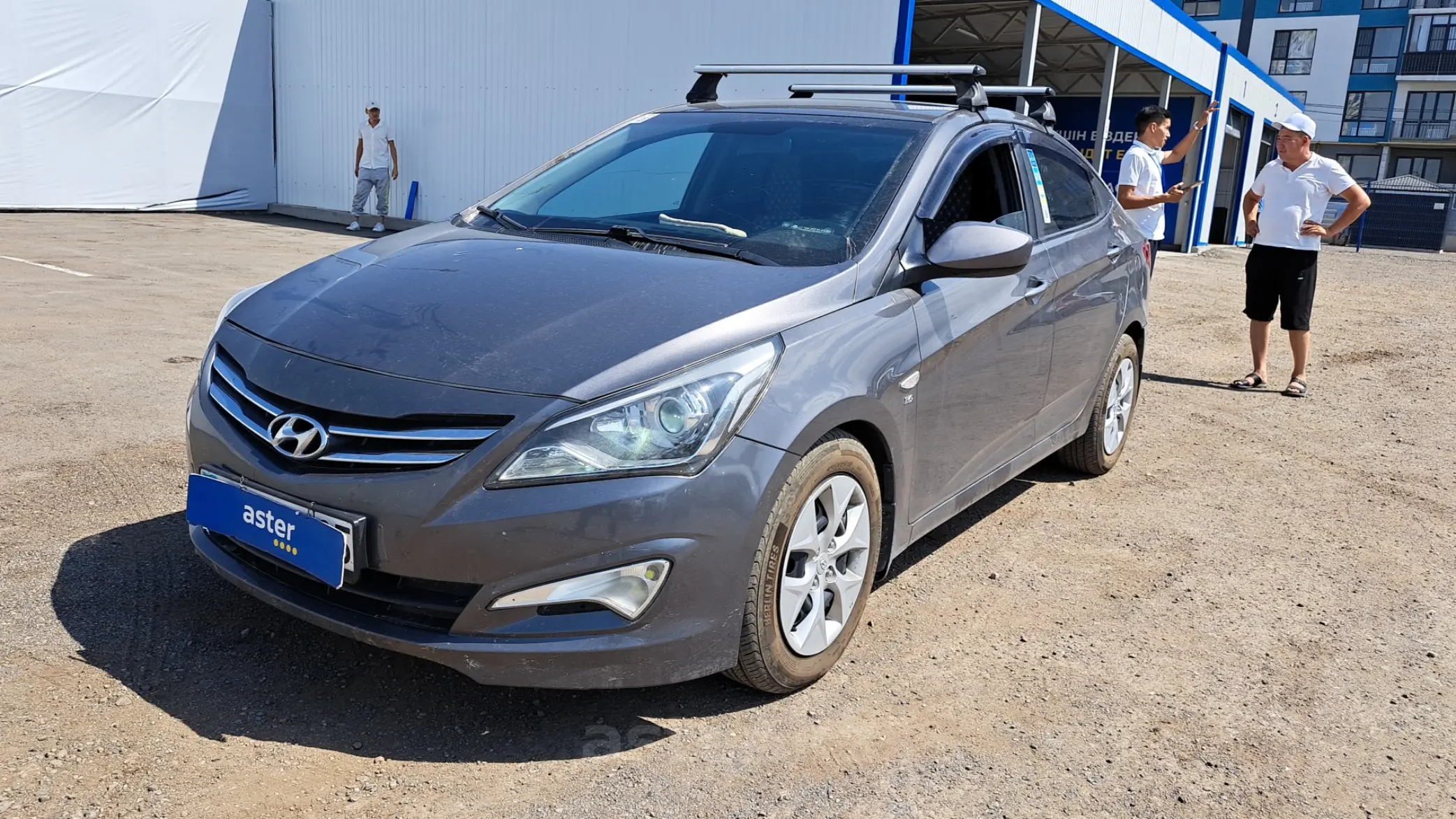 Hyundai Accent 2015