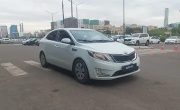 Kia Rio 2013 года за 5 500 000 тг. в Астана фото 2