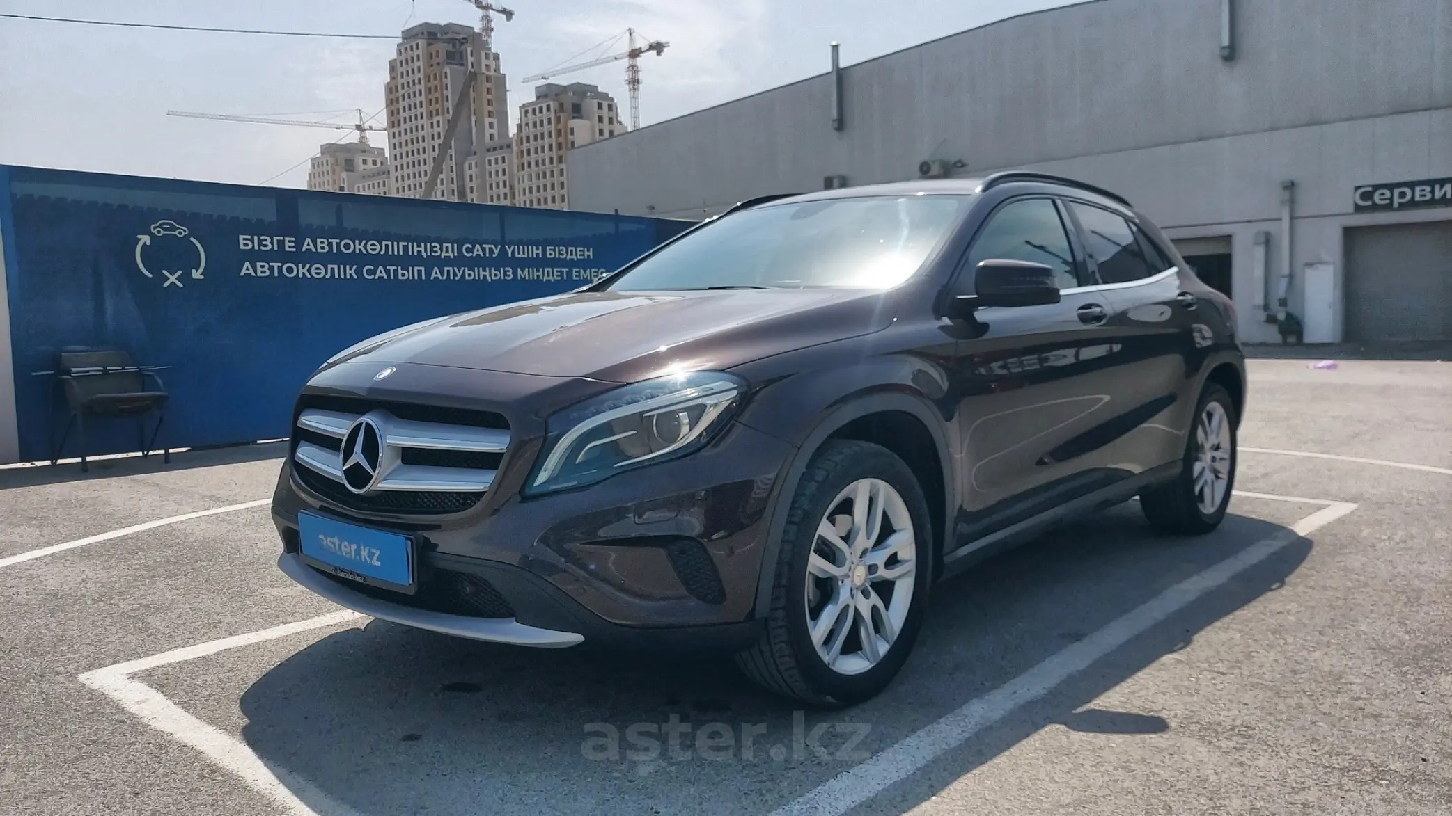 Mercedes-Benz GLA 2014