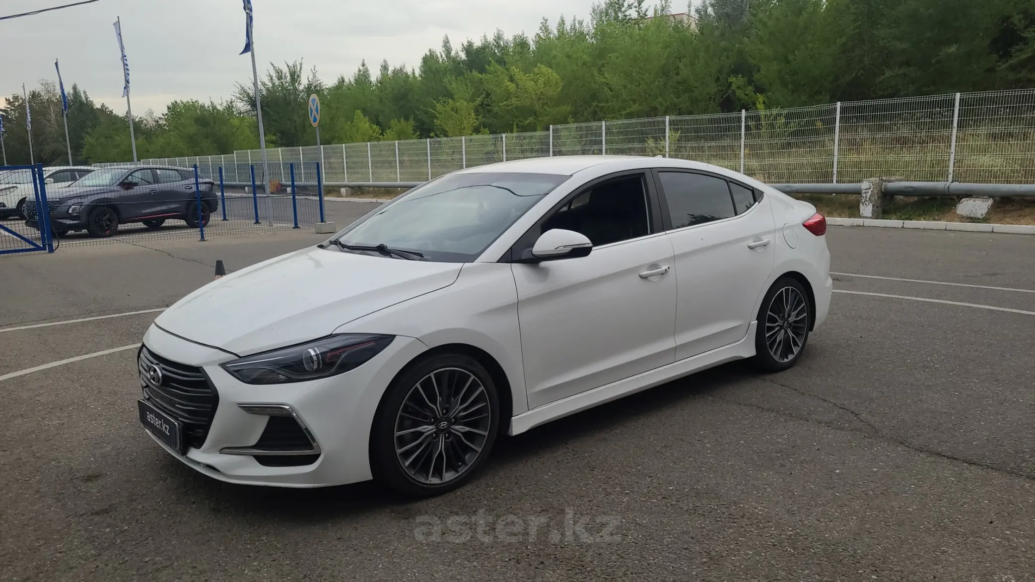 Hyundai Elantra 2016