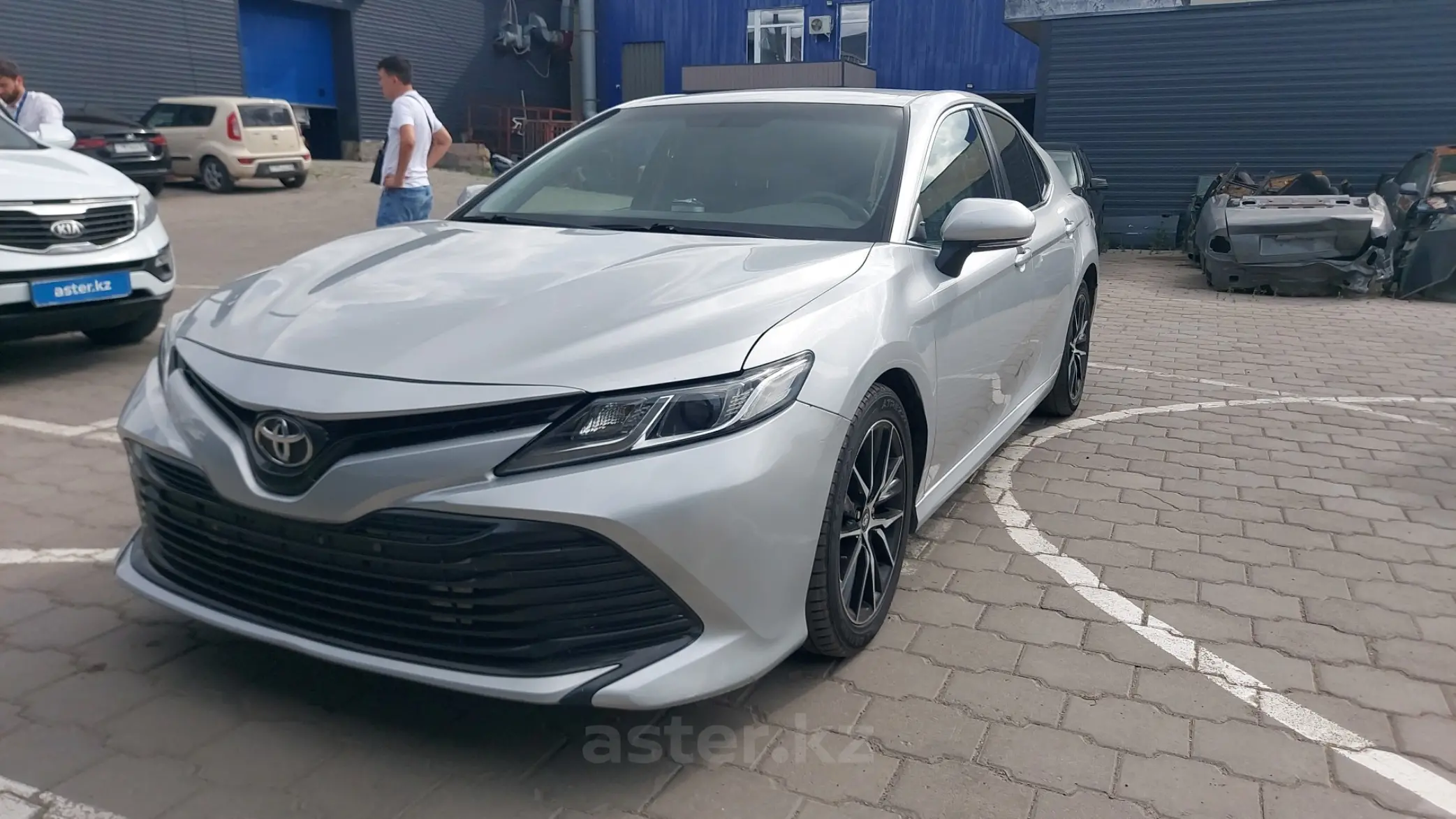 Toyota Camry 2019