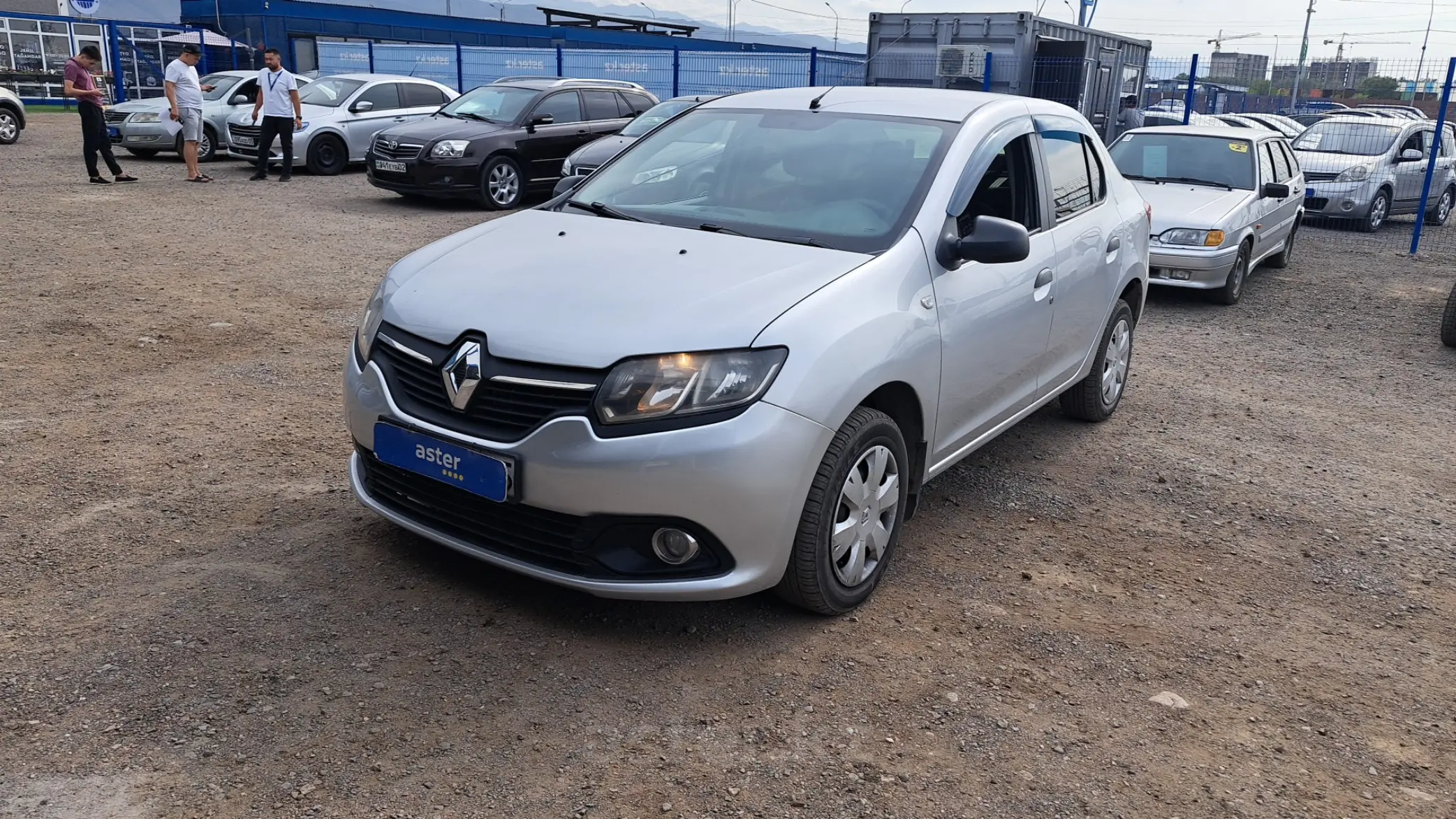 Renault Logan 2016