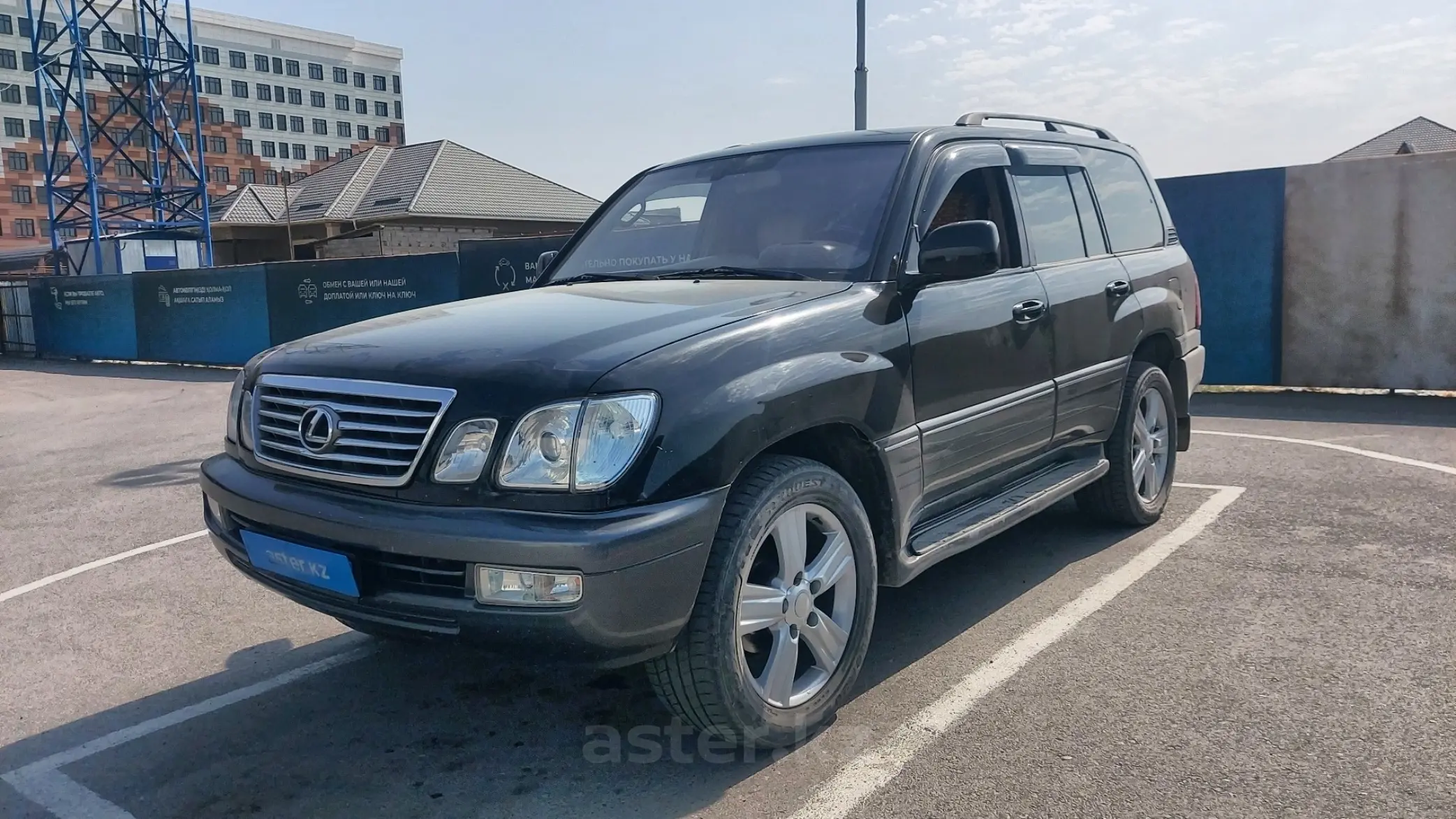 Lexus LX 2006