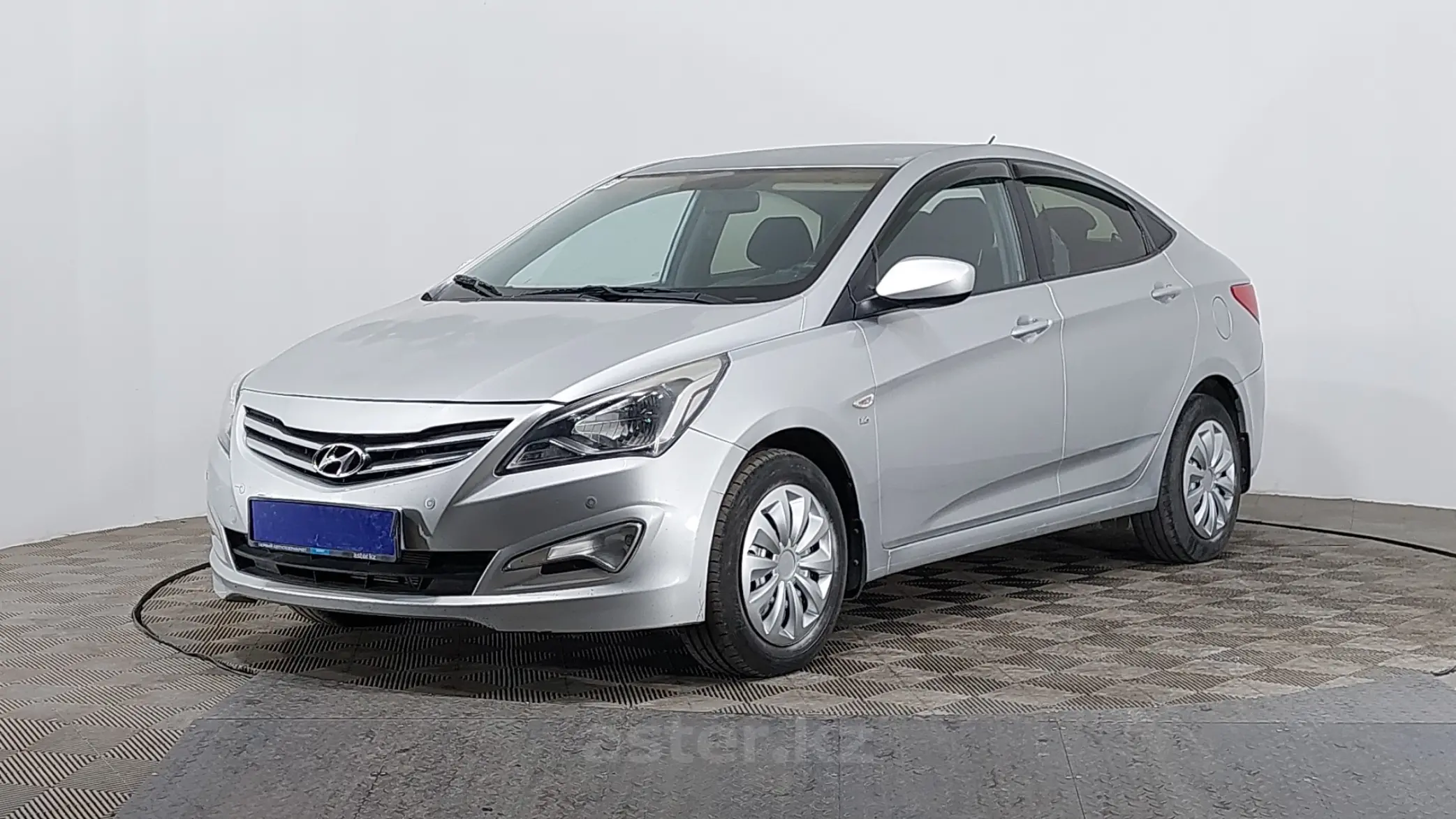 Hyundai Accent 2015