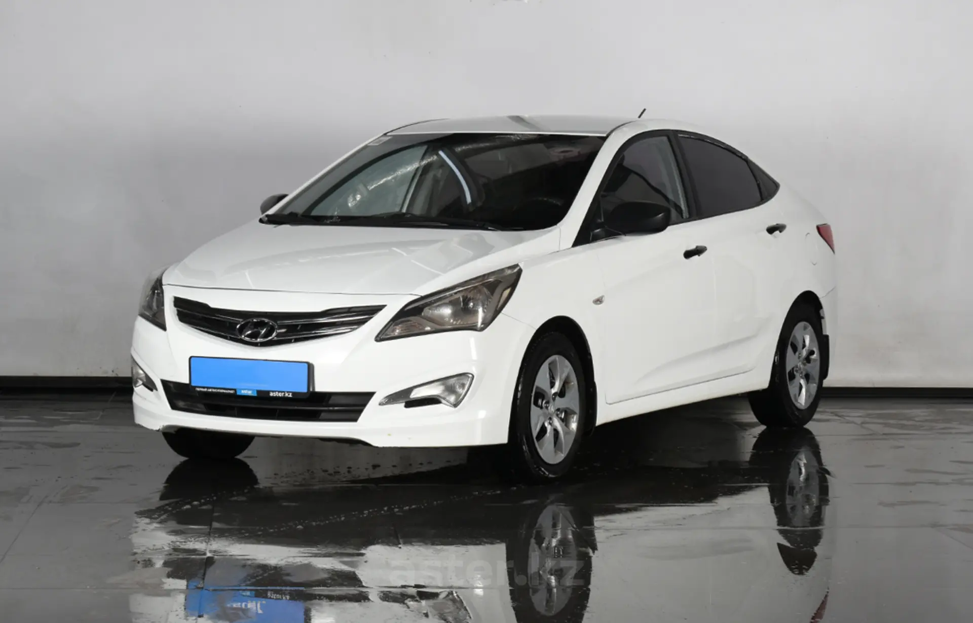 Hyundai Solaris 2014