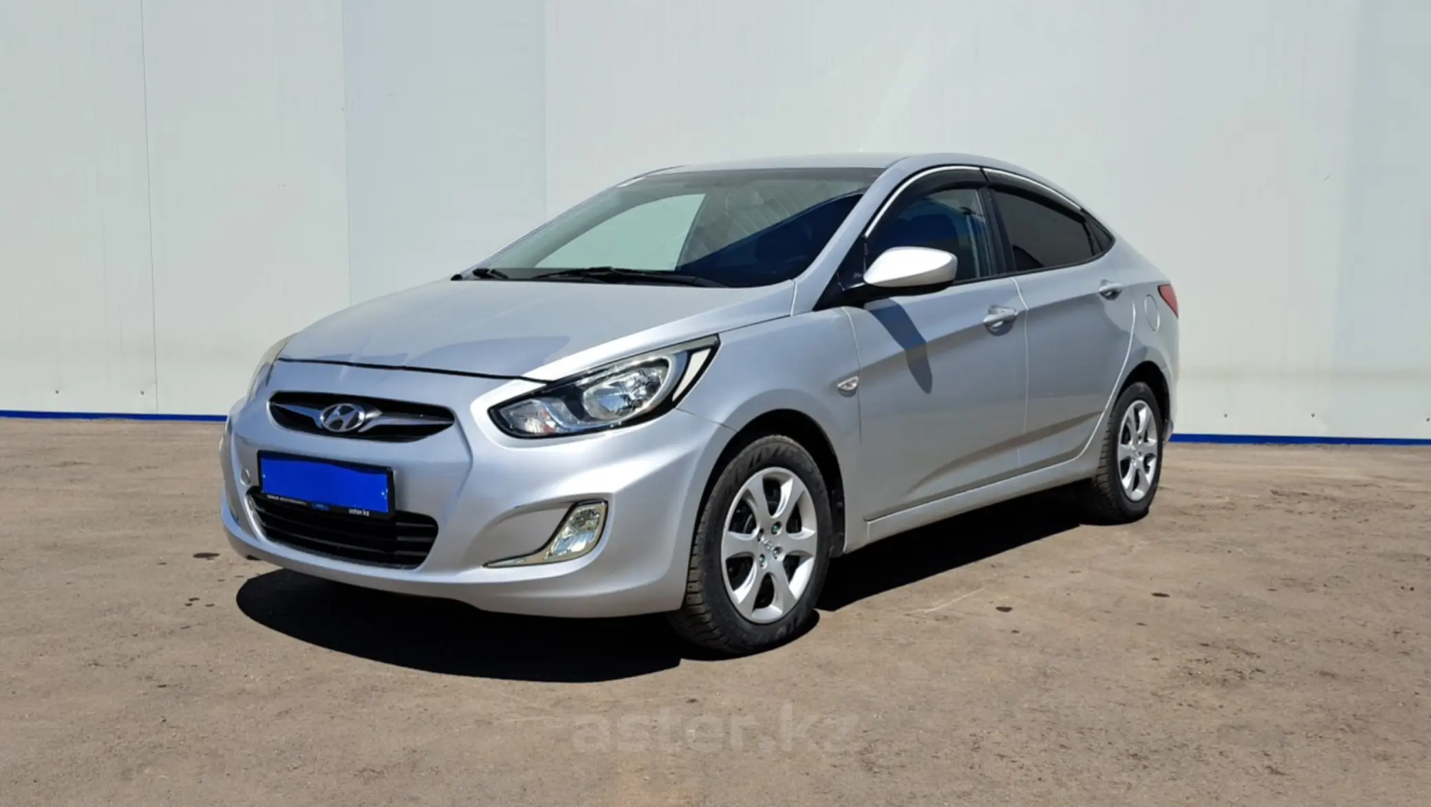 Hyundai Accent 2012