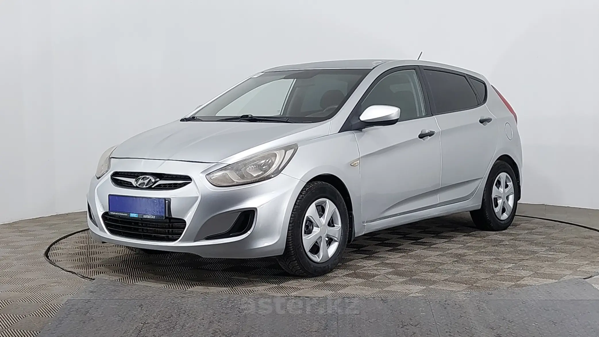 Hyundai Accent 2011