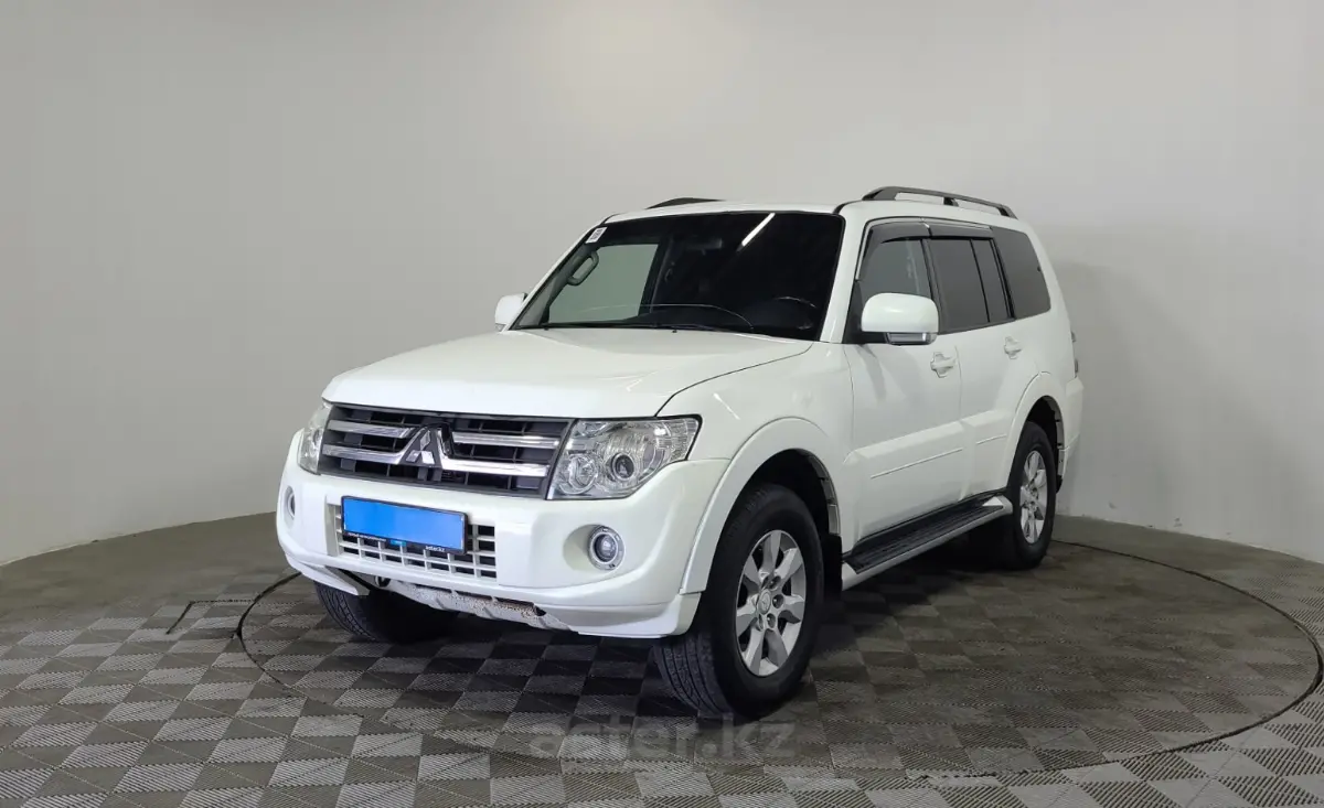 2012 Mitsubishi Pajero