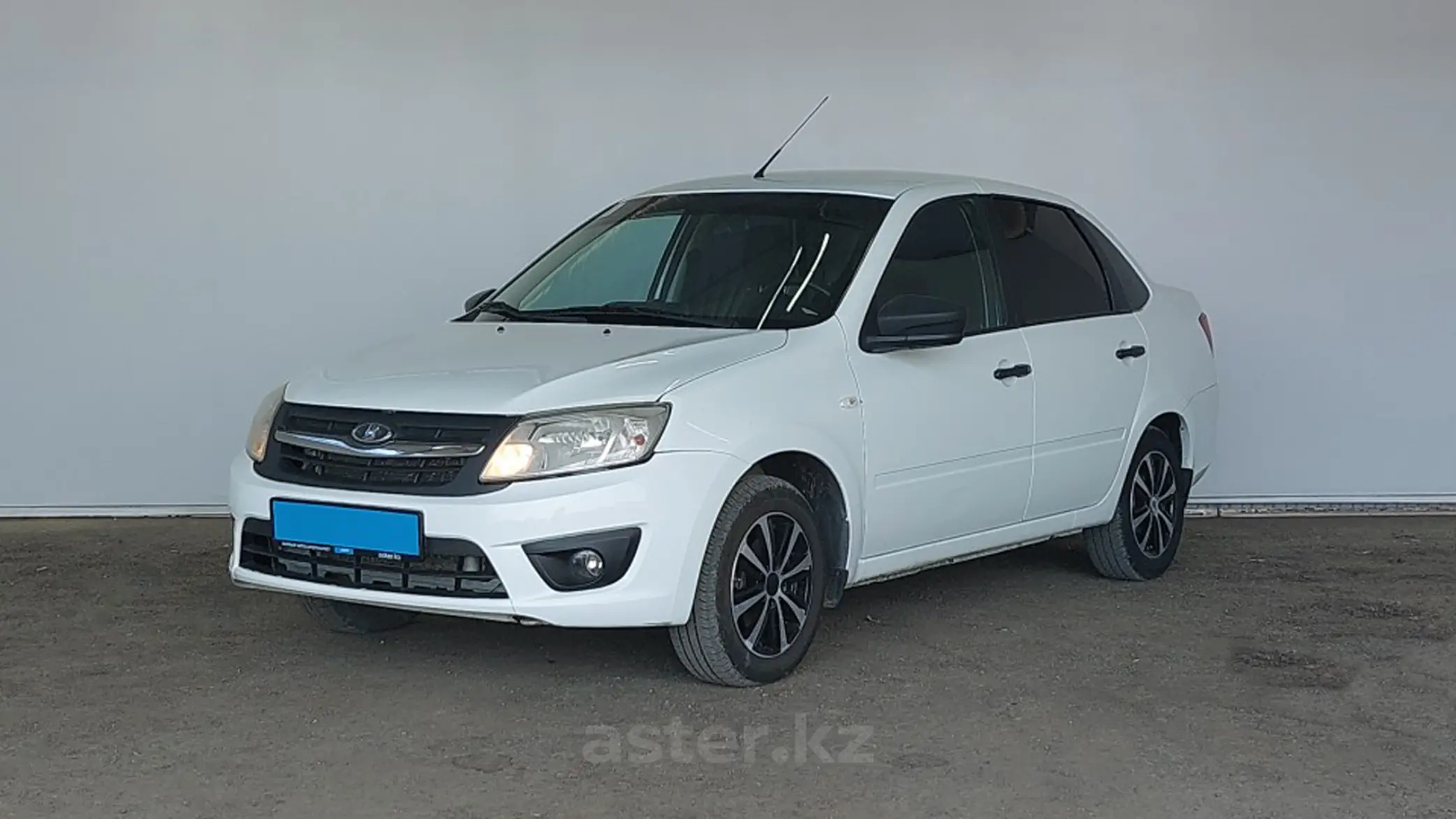 LADA (ВАЗ) Granta 2018