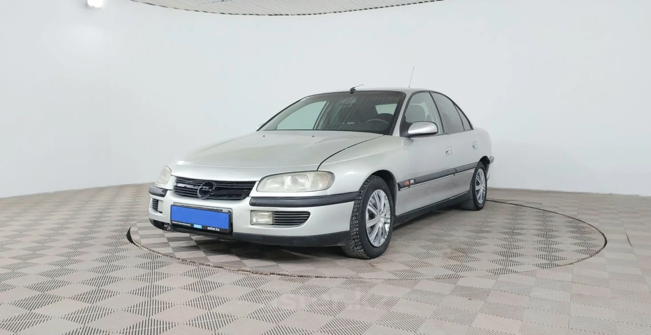 Opel Omega 1999