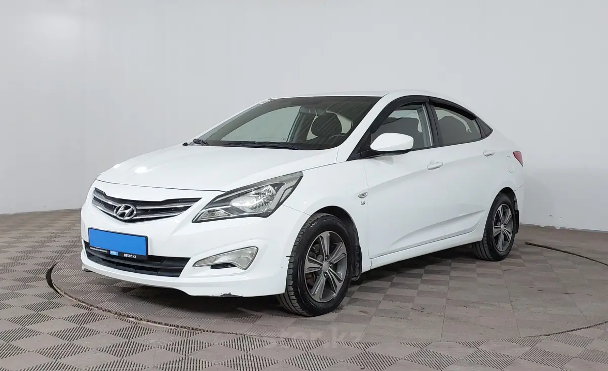 Hyundai Accent 2015. Хендай акцент.