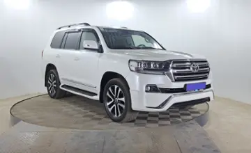 Toyota Land Cruiser 2016 года за 31 250 000 тг. в Актобе фото 3