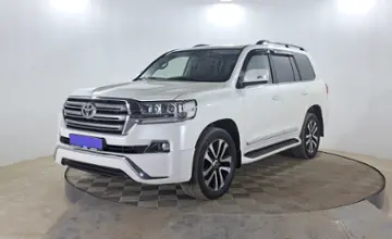 Toyota Land Cruiser 2016 года за 31 250 000 тг. в Актобе фото 1