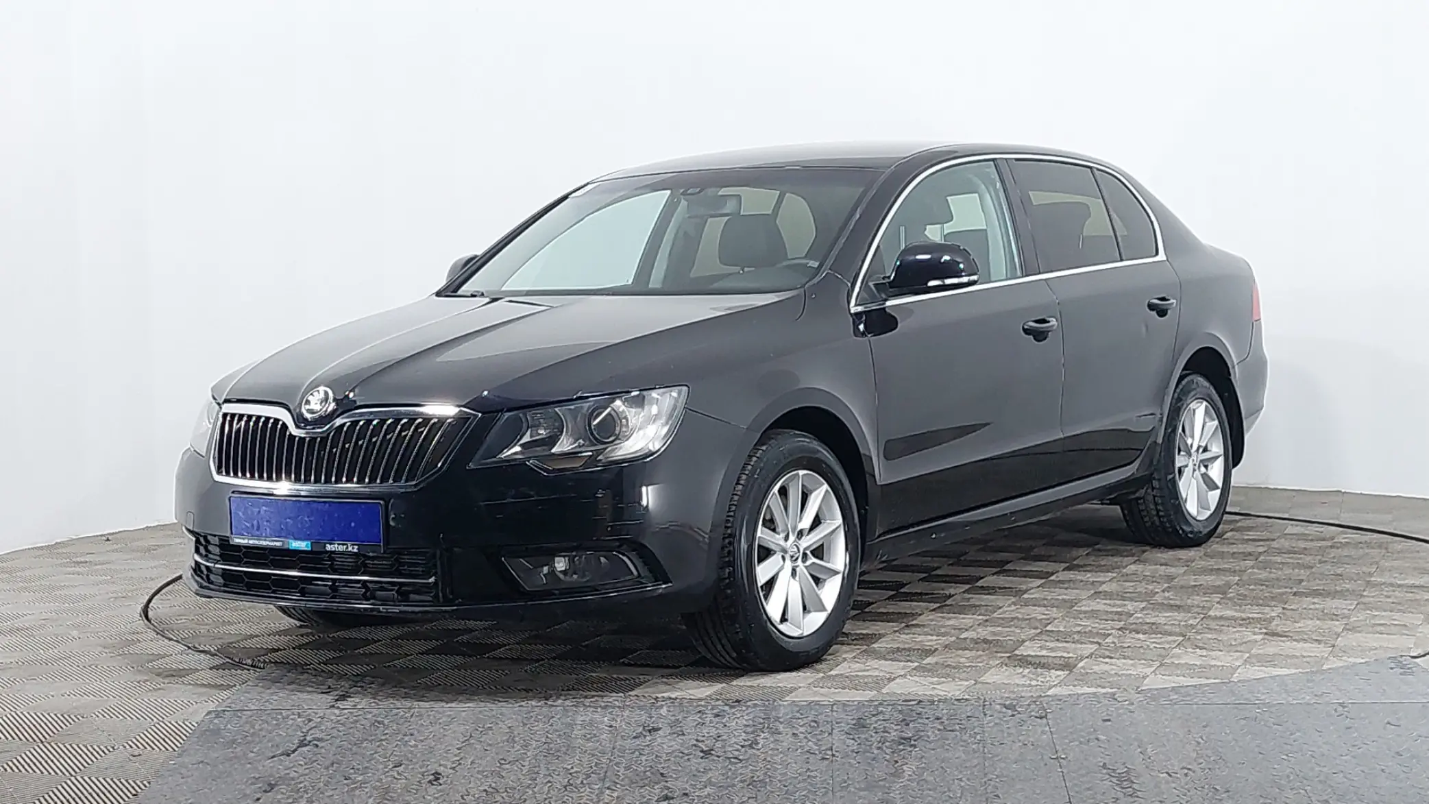 Skoda Superb 2013