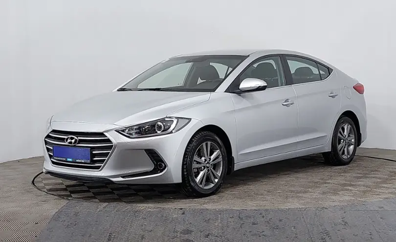 Hyundai Elantra 2017 года за 7 920 000 тг. в Астана