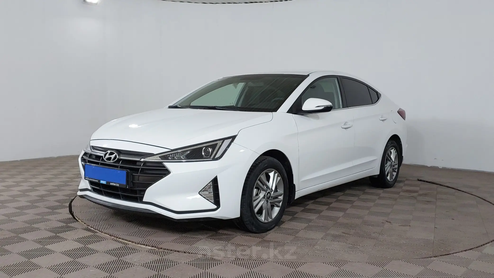 Hyundai Elantra 2020