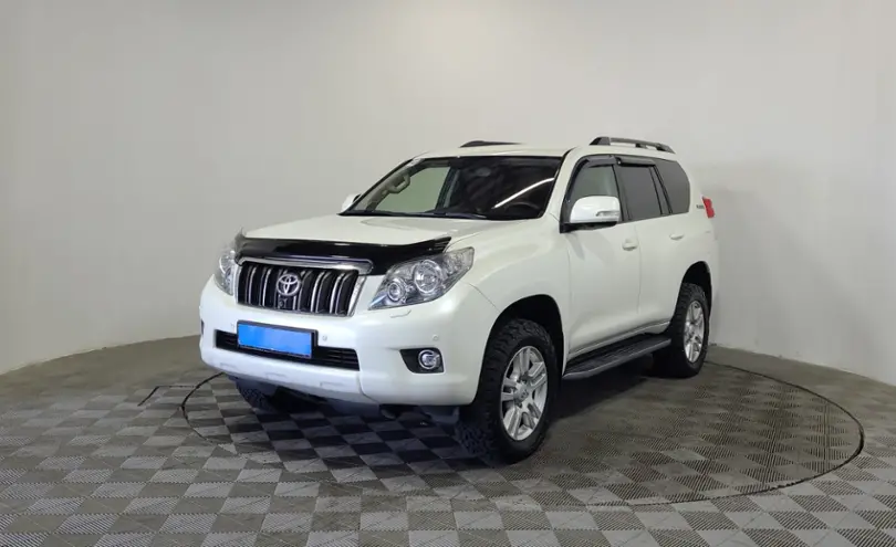 Toyota Land Cruiser Prado 2010 года за 13 750 000 тг. в Алматы