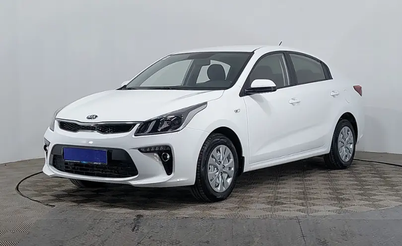 Kia Rio 2019 года за 8 200 000 тг. в Астана