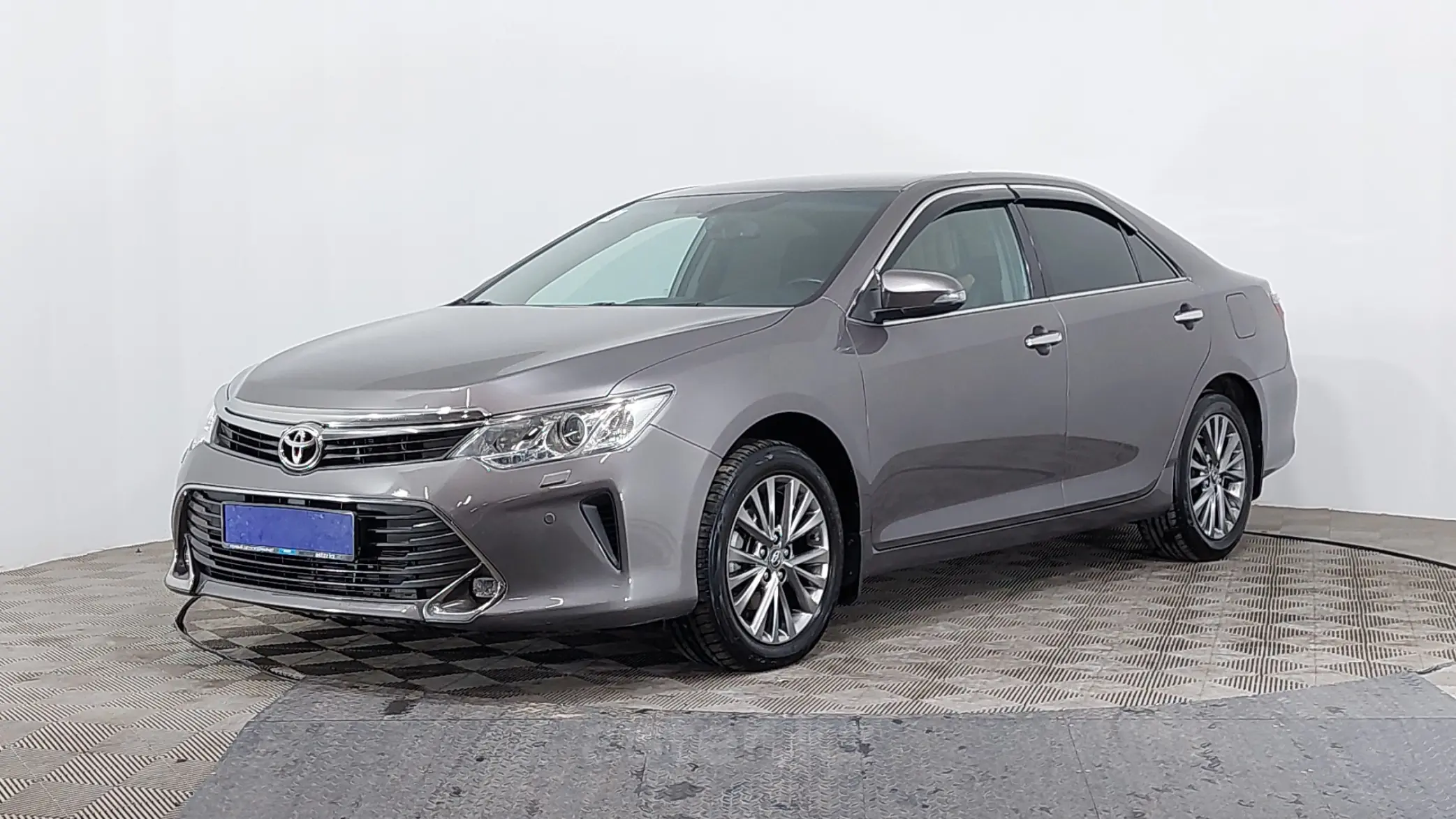 Toyota Camry 2015