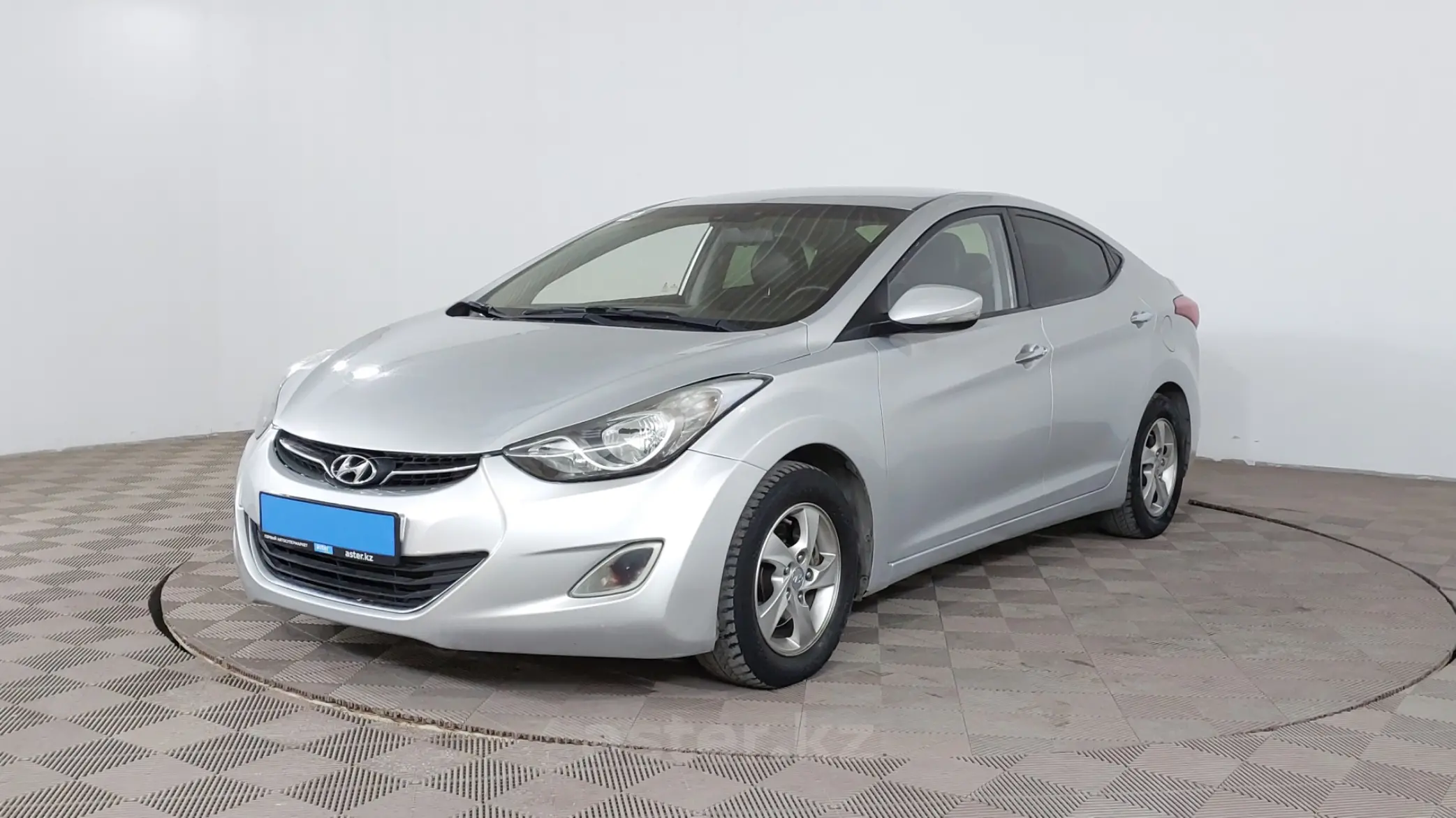 Hyundai Avante 2011