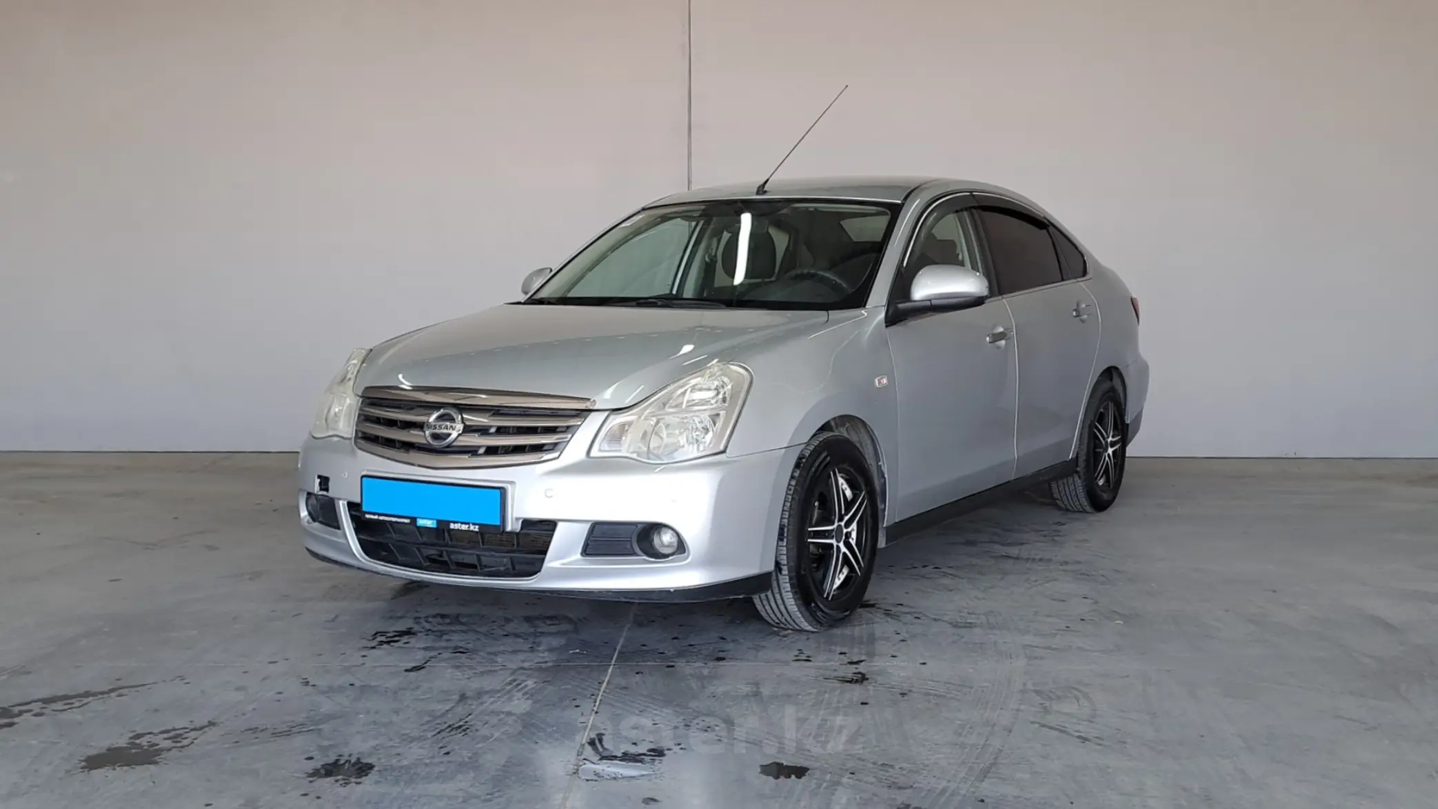 Nissan Almera 2015