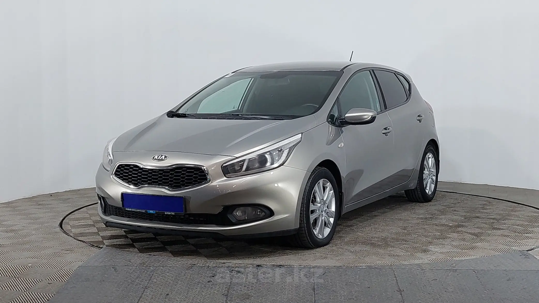 Kia Ceed 2013