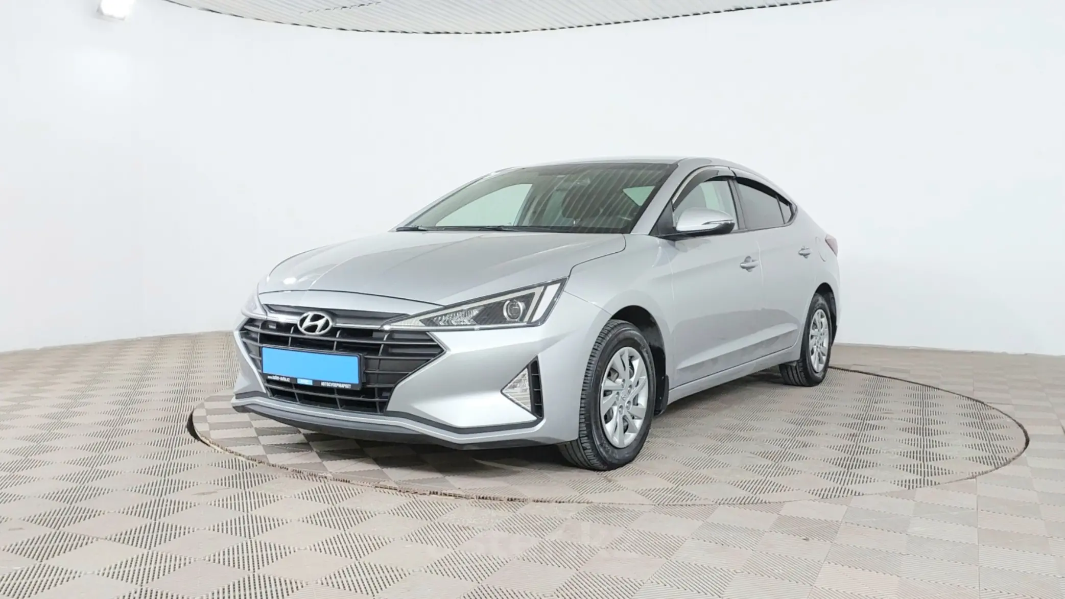 Hyundai Elantra 2020