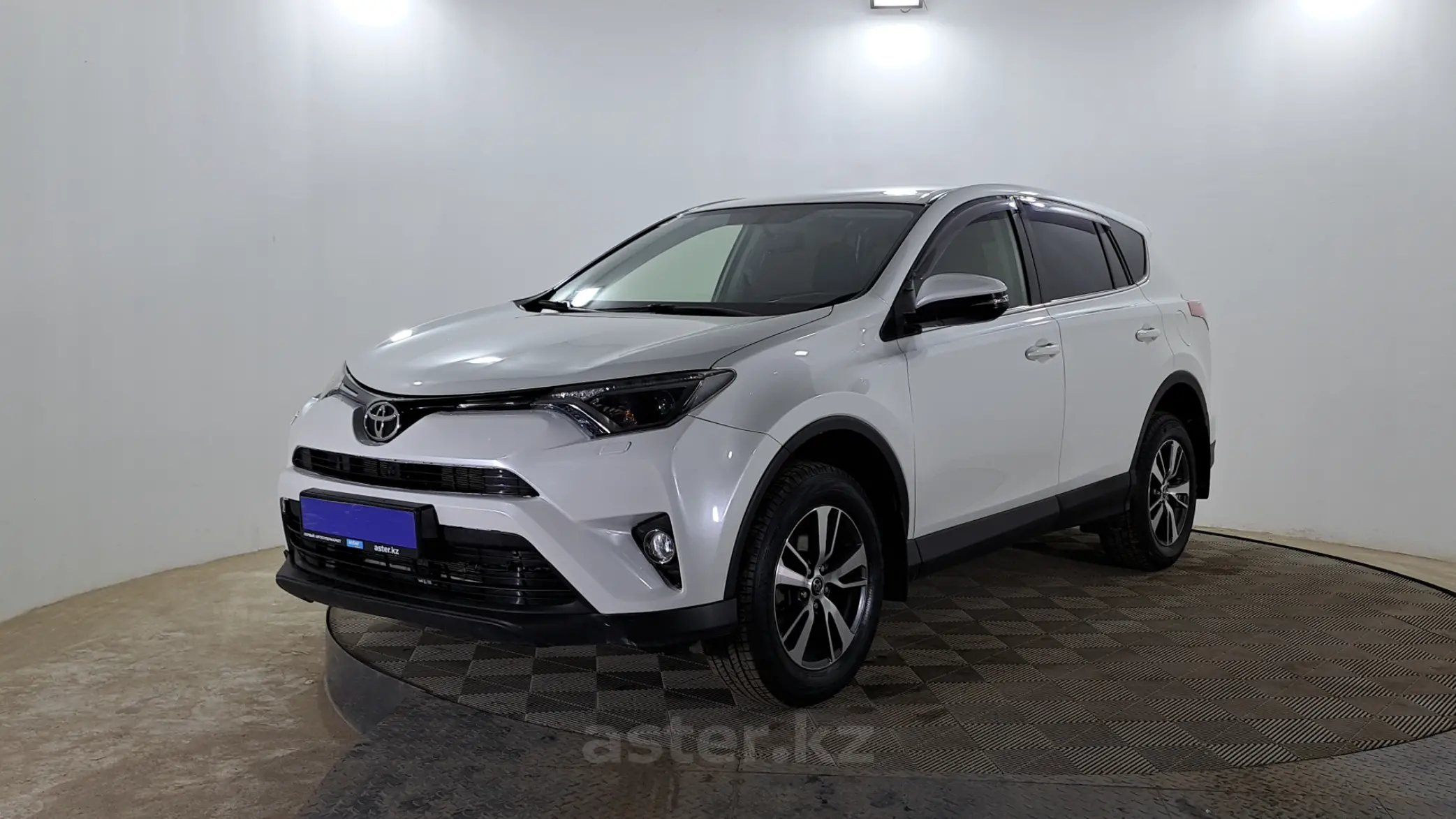 Toyota RAV4 2015