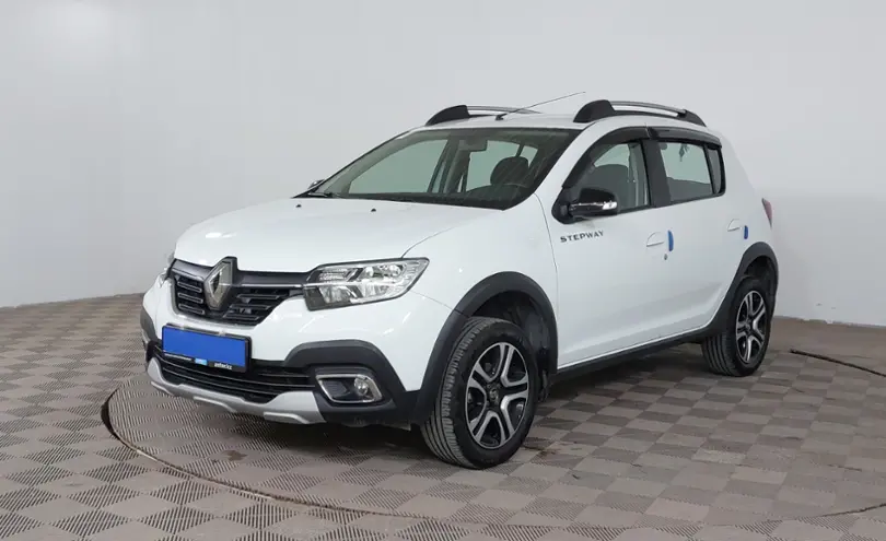 Renault Sandero 2022 года за 7 170 000 тг. в Шымкент