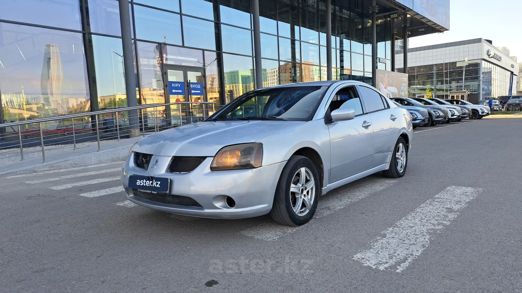 Mitsubishi Galant 2004