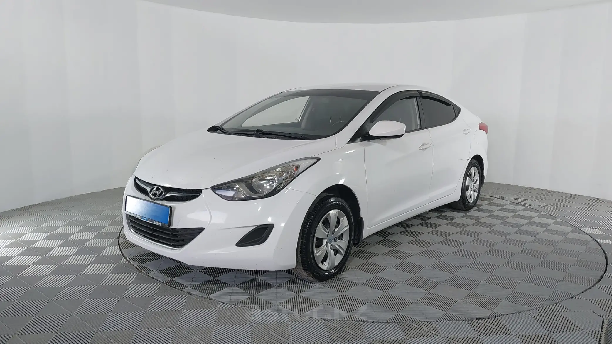 Hyundai Elantra 2013